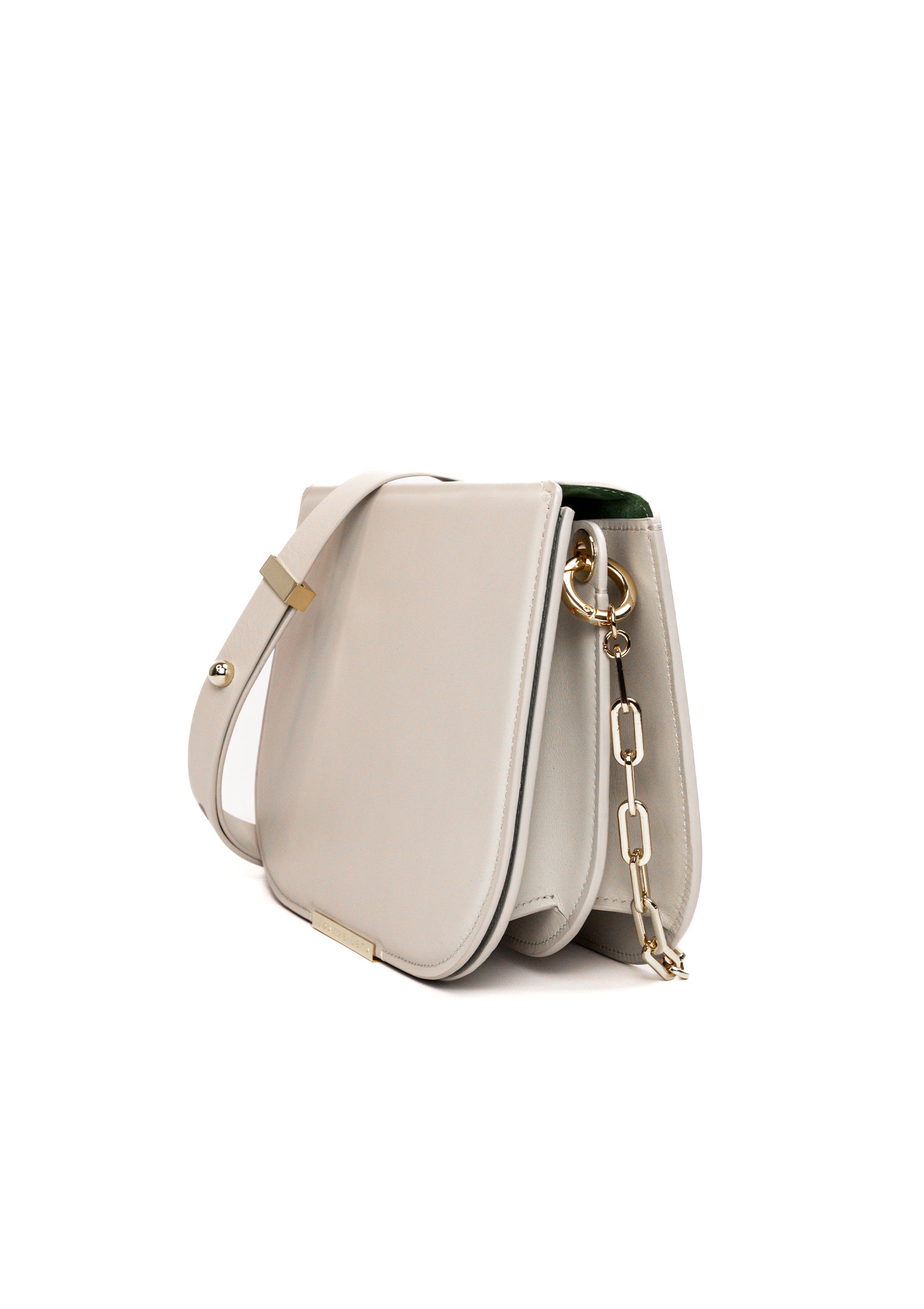 Instance 2_015 | Dove White