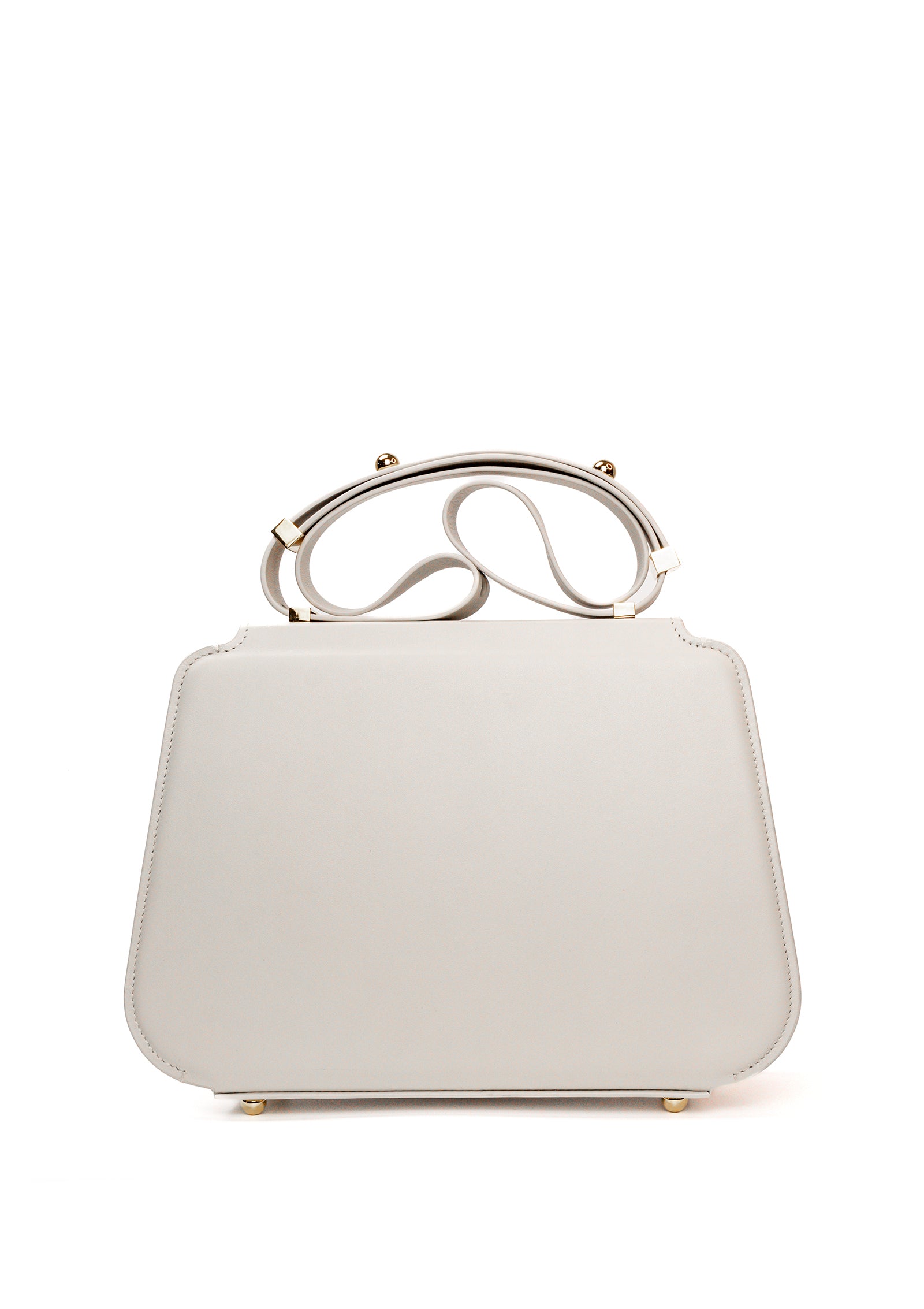 Instance 4_007 | Dove White