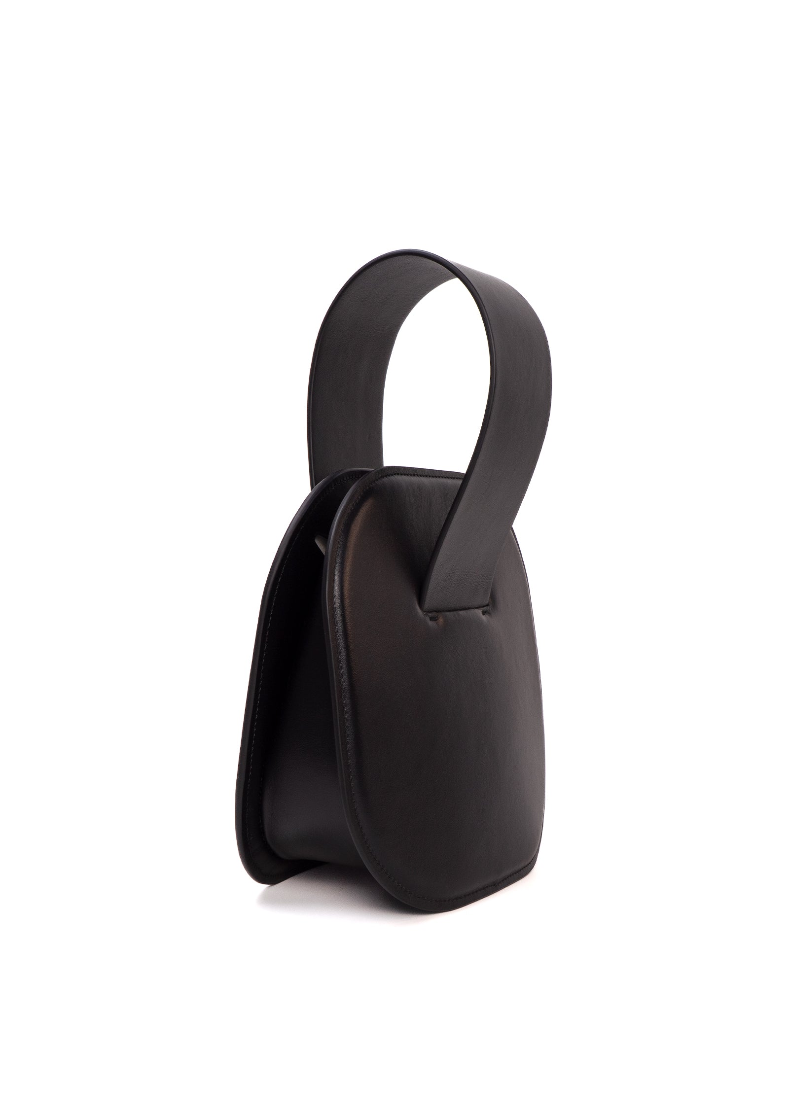 Instance 6_012 | Sable Black