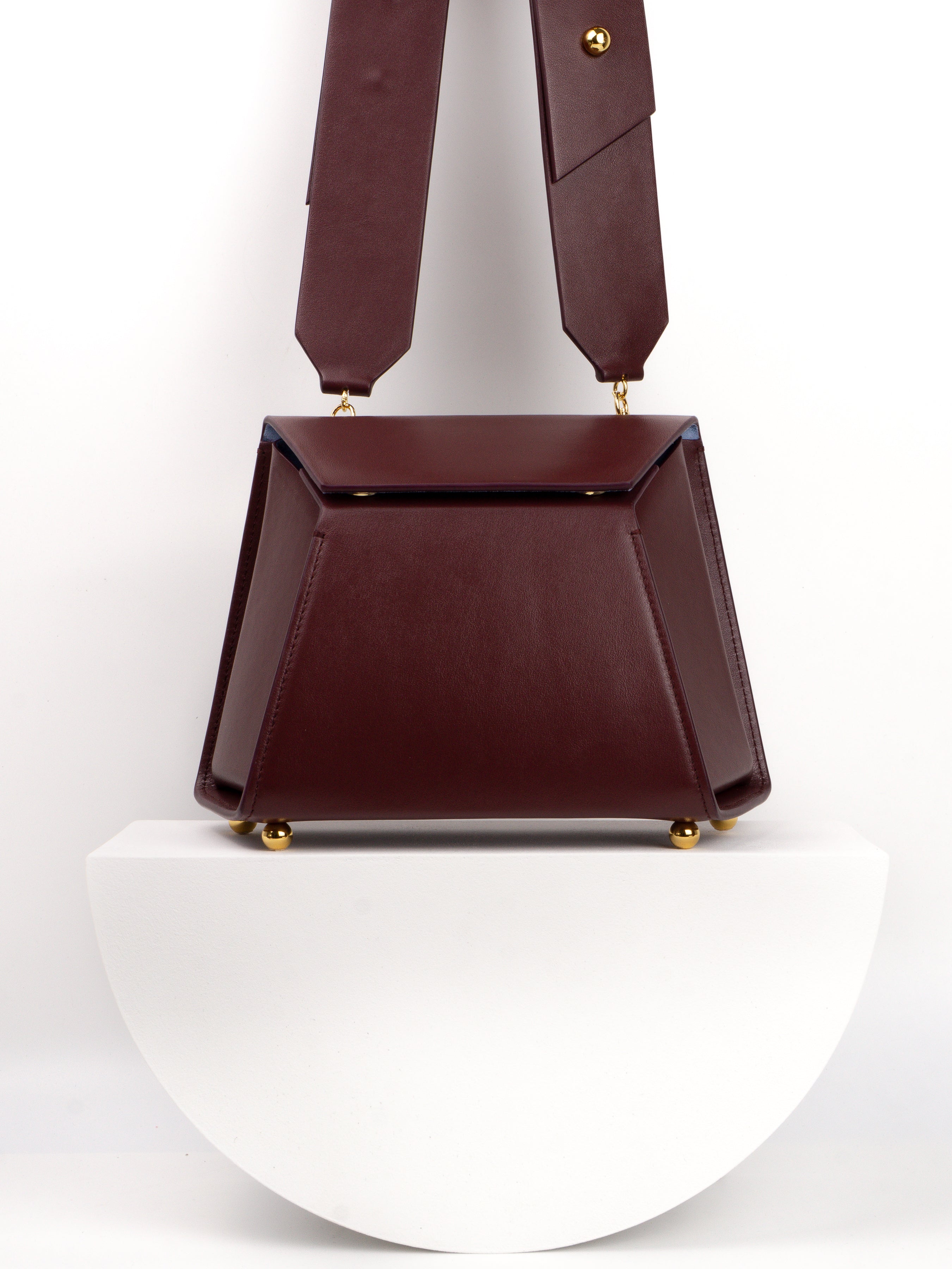 NEO Deep Burgundy | Gold