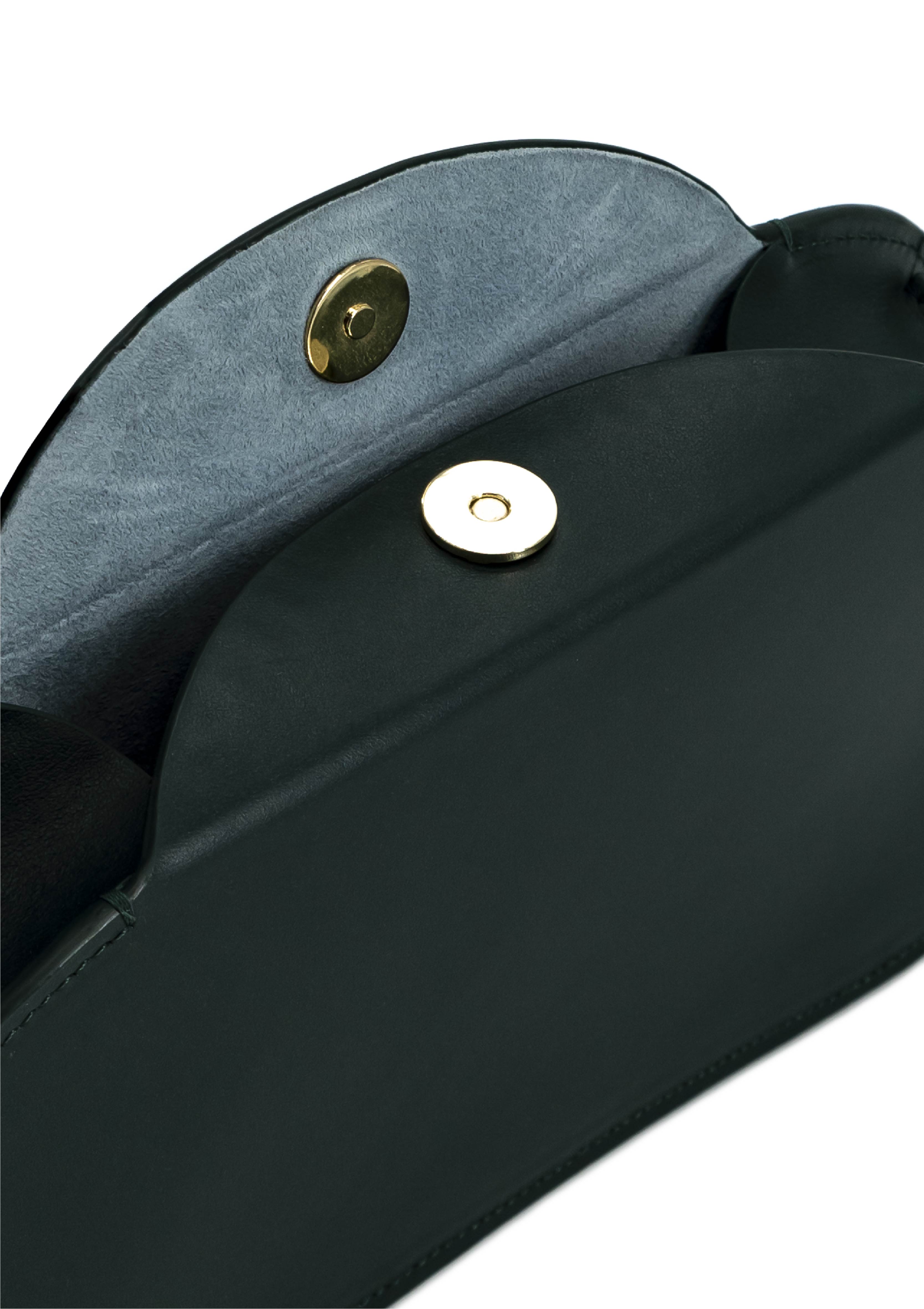 Instance 1_004 | Forest Green